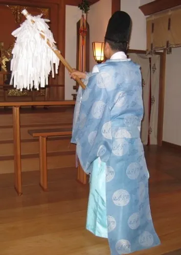 お祓い、神社と寺、どっちが良い？お祓いの基礎知識とは！？