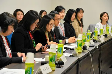 女性パイロット増へ航空大学校が「身長センチ」の要件撤廃(朝日新聞)