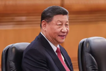 中国の習主席が国内ハイテク大手トップと会談、創業者も出席