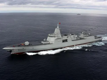 中国海軍055型駆逐艦と周辺国の懸念？：最強駆逐艦と軍拡競争の影タスマン海での実弾演習と豪中対立：高まる緊張と周辺国の警戒