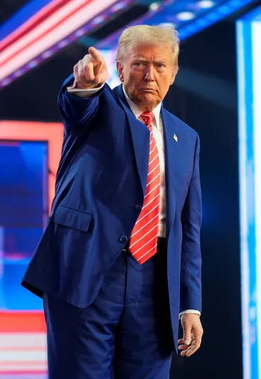 ドナルド·トランプ米大統領当選者がデンマーク領であるグリーンランドを所有する必要性とパナマ運河に対する統制権を主張し、友好国との摩擦を予告している。中国のような敵対国だけでなく、伝統的な友好国まで挑