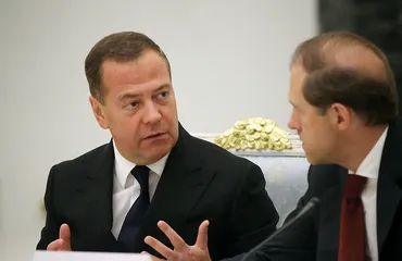 必要あれば核兵器を使う権利ある」ロシアのメドベージェフ前大統領:朝日新聞