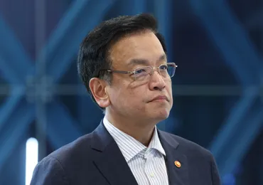 韓国とうとう『共に民主党』が「崔大統領代行」の弾劾訴追案も国会提出。–『』