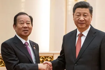 中国外交「総元締」の二階氏、親中路線の源流を探る二階俊博「知られざる政界の首領への道」