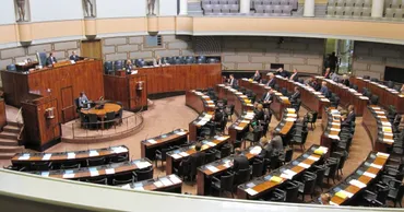 平岩征樹議員の不倫相手は誰?名前は特定されている?サクッと解説