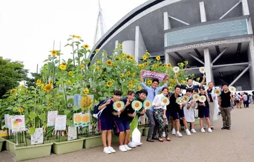 阪神大震災年復興のシンボル「はるかのひまわり」歌会始で陛下も歌に