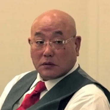 飯島勲・内閣官房参与