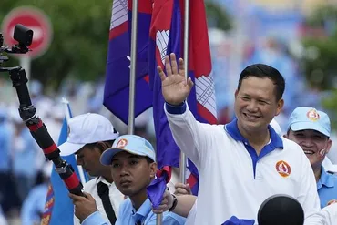 カンボジアで独裁政権が世襲を目論む下院総選挙で有力野党を排除、与党圧勝が確実視:東京新聞デジタル