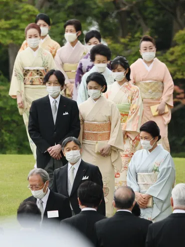 皇后・雅子さまと秋篠宮妃・紀子さまの人気は､なぜ逆転したのか…結婚年を過ぎた人の｢幸福度｣を考える