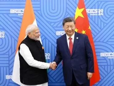 中国インド首脳、関係改善で一致国境係争地の解決模索へ