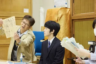 悠仁さま、成年皇族としての第一歩を踏み出す！会見での発言と、未来への展望は？悠仁さま、初の記者会見：成年皇族としての決意と、学業・公務の両立