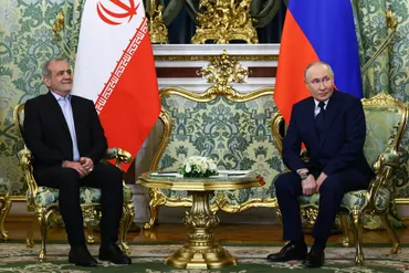 イランとロシアの関係はどうなる？軍事協力、核合意、そして新時代の地政学？イランとロシア、深化する協力関係：軍事、核、そして地政学的な思惑