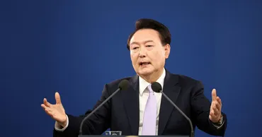 尹錫悦大統領の政治的危機？支持率低迷と弾劾の可能性を探る尹錫悦大統領を巡る政治的混乱と今後の展望