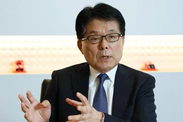 政治資金と郵政グループの課題とは？法改正と圧力、今後の動向を解説？郵政グループと政治資金問題：法改正を巡る駆け引きと今後の展望
