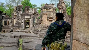 タイ・カンボジア国境紛争、衝突の激化と国際社会の対応は？(タイ、カンボジア、避難、衝突？)タイ・カンボジア国境地帯での軍事衝突、死傷者の拡大と停戦の見通し