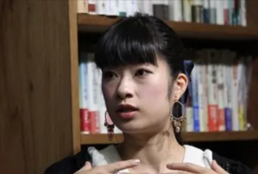 菱山南帆子氏とは？市民運動家、幼少期からの活動、炎上、弁護団結成…その背景に迫る！市民運動家・菱山南帆子氏: 活動の軌跡と、社会への発信