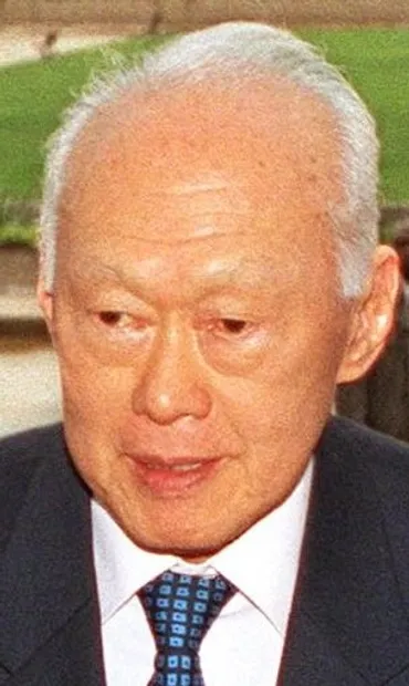 シンガポール政治の変遷: 建国の父から民主化への道程？シンガポール: 独立から現在までの政治・社会の変化
