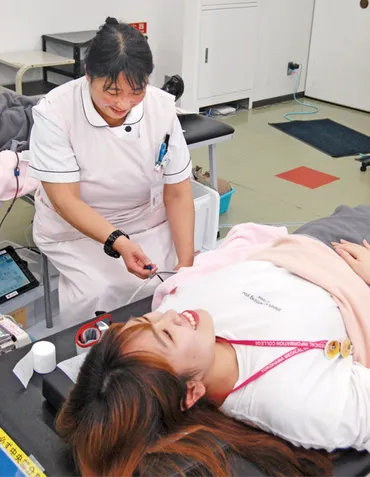 医療の専門校生 ｢若年層の献血普及を｣ 卒業研究で呼びかけ 