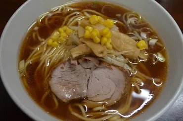 早稲田グルメ】1杯400円！戸山キャンパスすぐ、学生の財布にも胃にもやさしい醤油ラーメン『メルシー』 