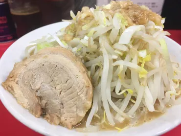 二郎系ラーメンのカロリーはどのくらい？抑える方法も解説 