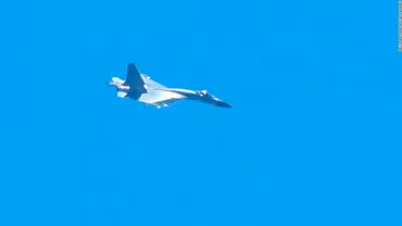 中国軍による領空侵犯、「第1撃とみなす」 台湾国防部長