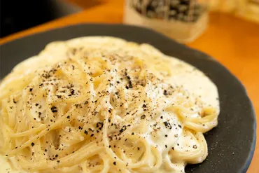 チーズが複雑に絡み合う！ 濃厚チーズパスタの作り方【プロが教える本格パスタレシピ】 